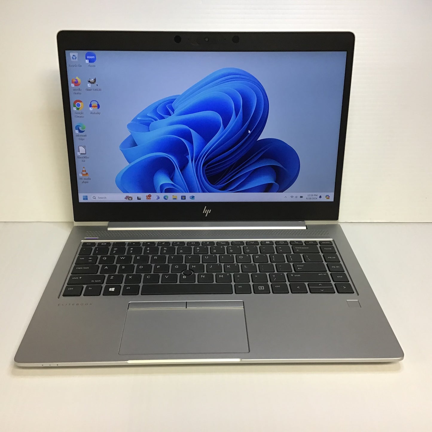 HP EliteBook 745 G6