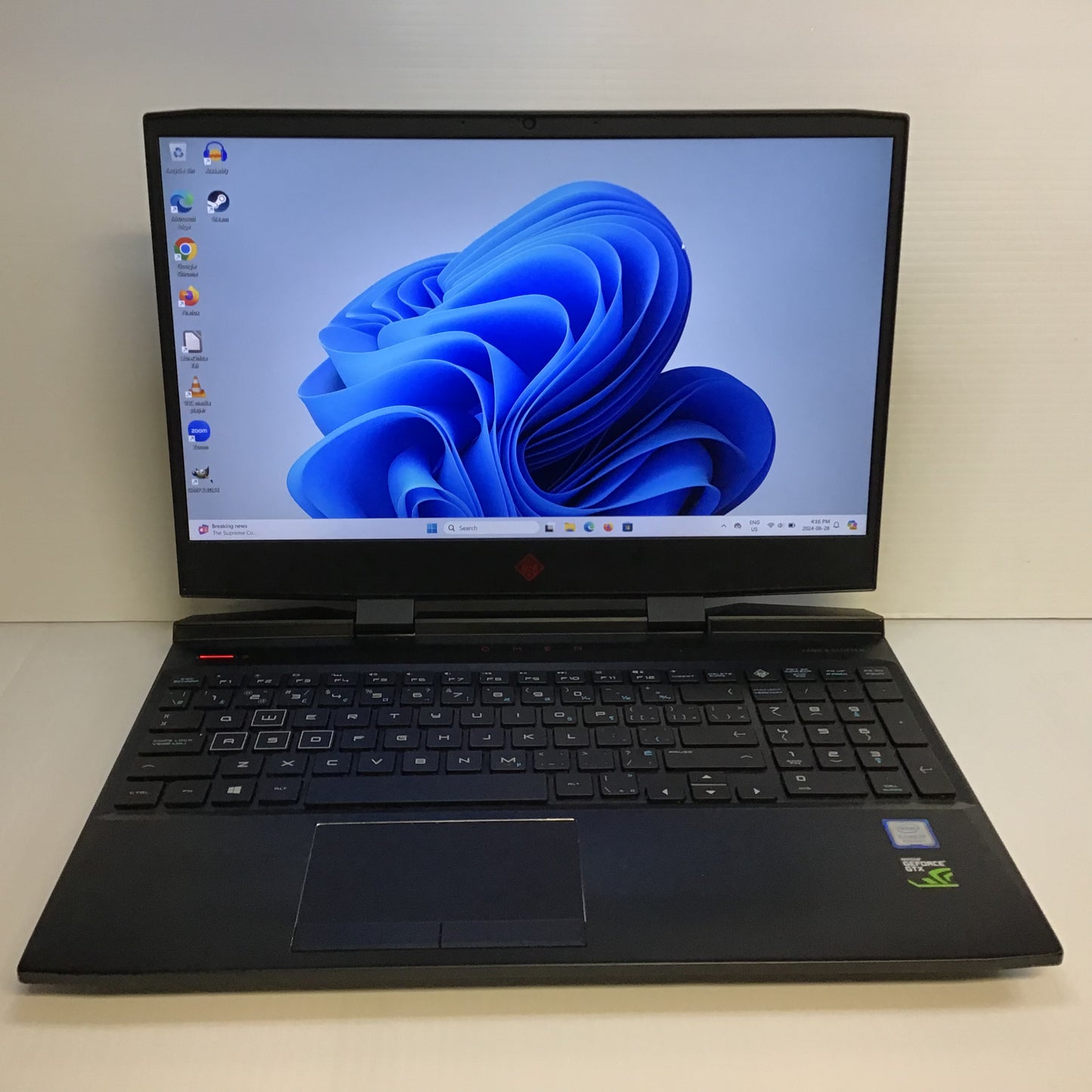 HP OMEN 15-DH1020