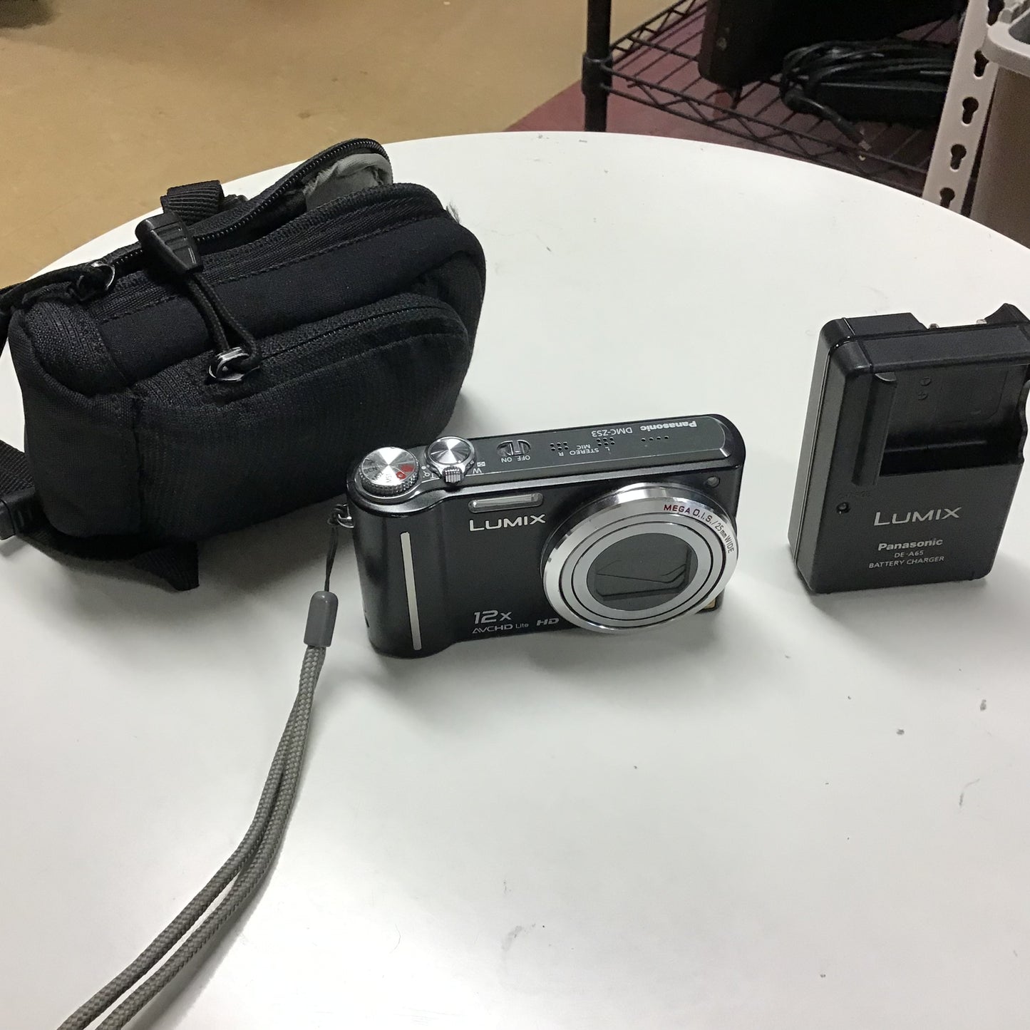 Panasonic LUMIX DMC-ZS3 10.1MP Digital Camera+ Charger