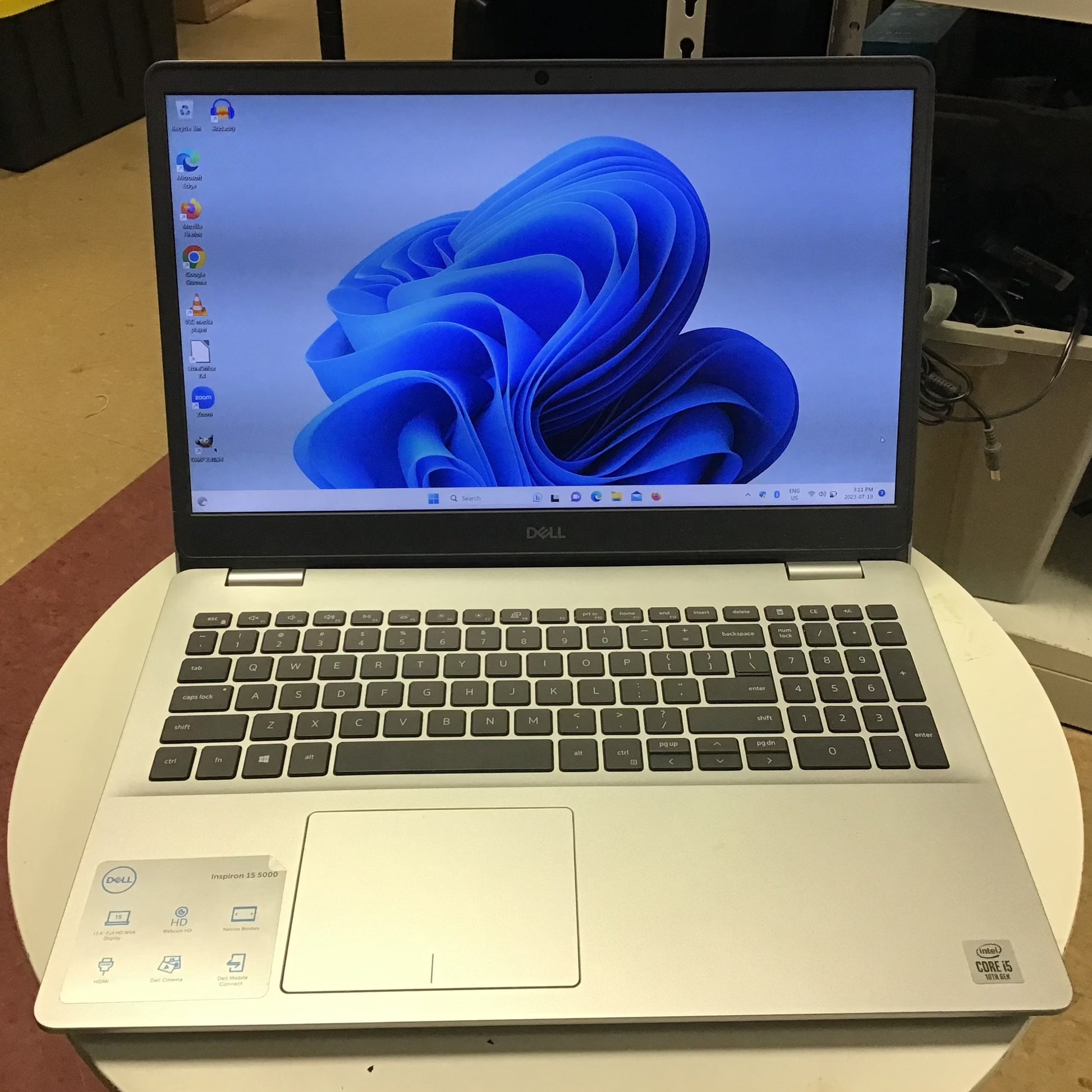 Dell Inspiron 5593