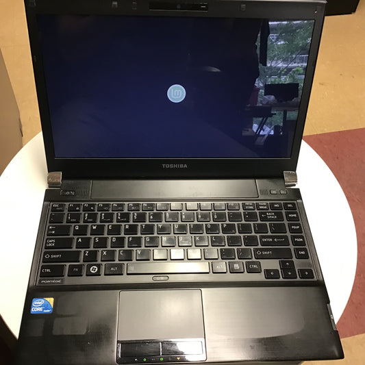 Toshiba Portege R705-P35