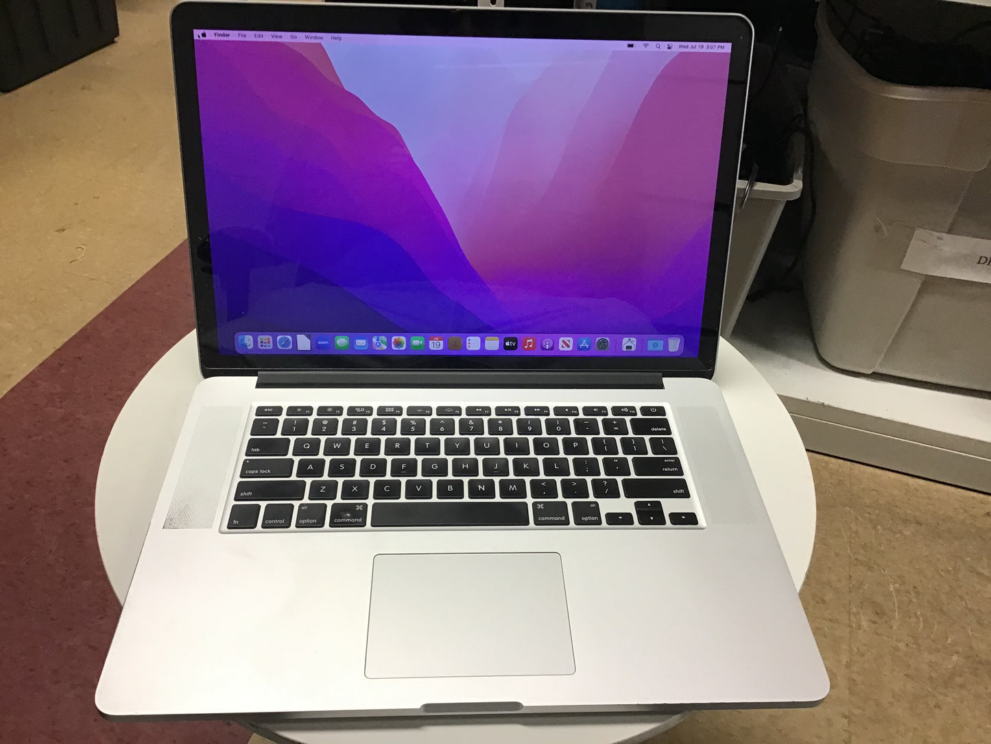 Apple MacBook Pro 15" [Mid-2015]