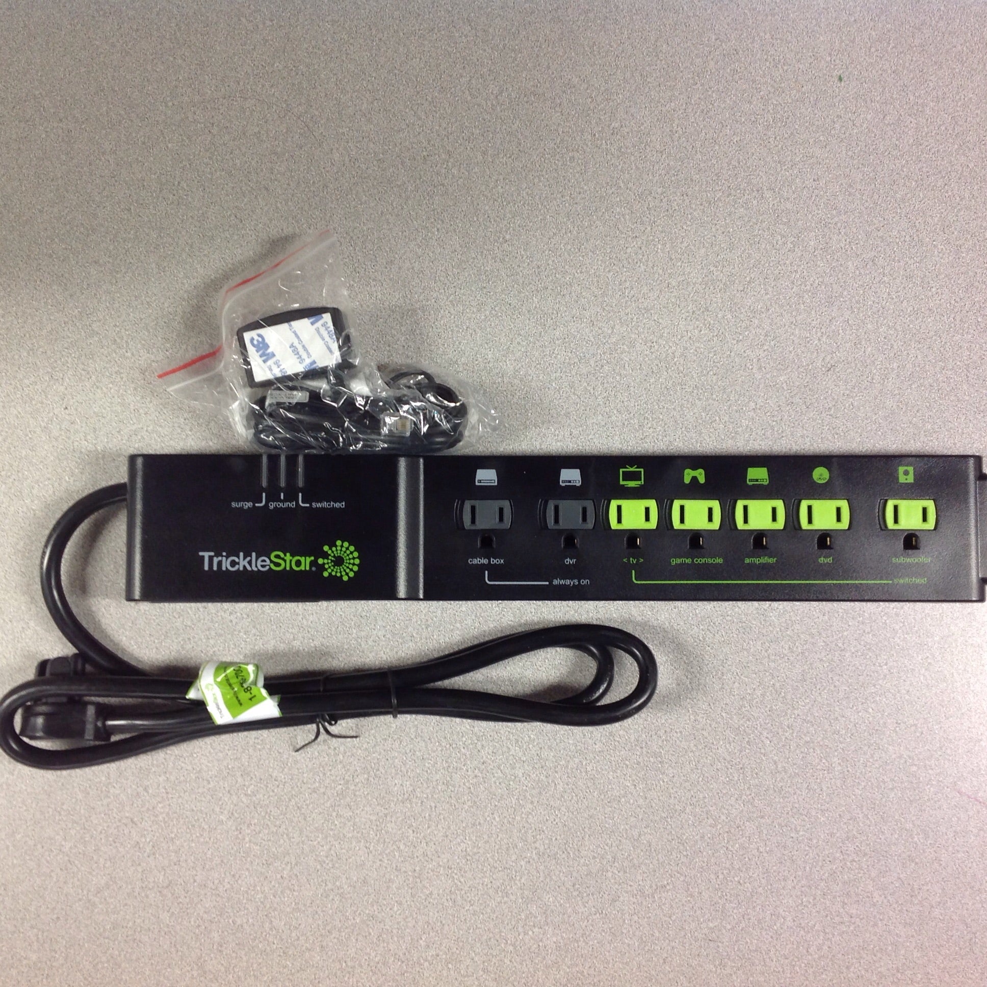 Emberstrip 8AV+ Smart power bar – Free Geek Toronto