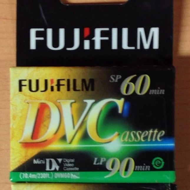 Mini DV Cassette (x3)