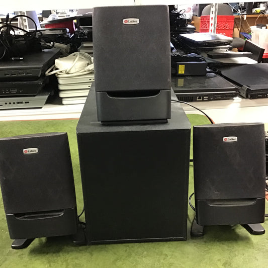 Labtec Arena 675 Speakers and Subwoofer (incomplete set)