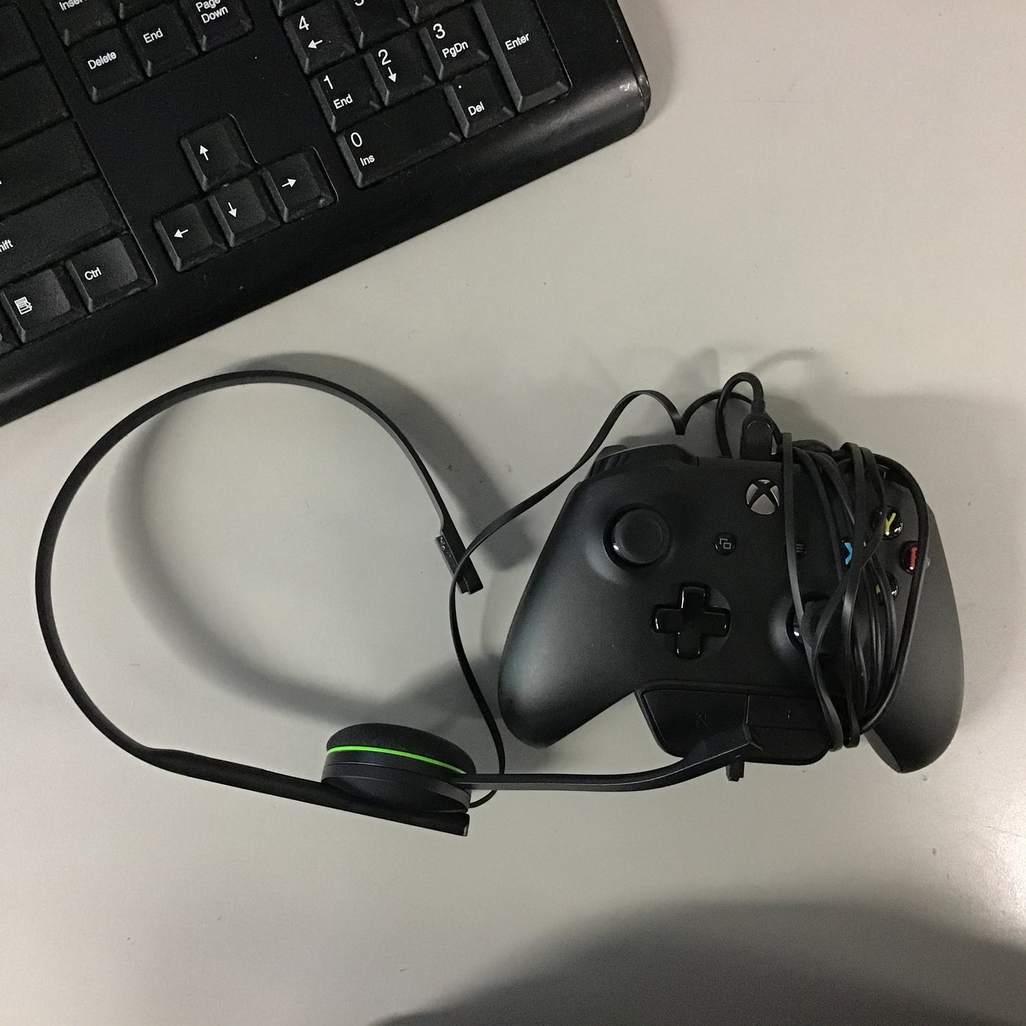 Wireless Controller for Xbox One + Headset