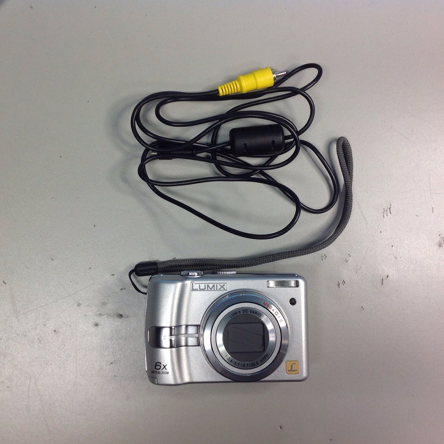 Panasonic Lumix LZ6 Camera