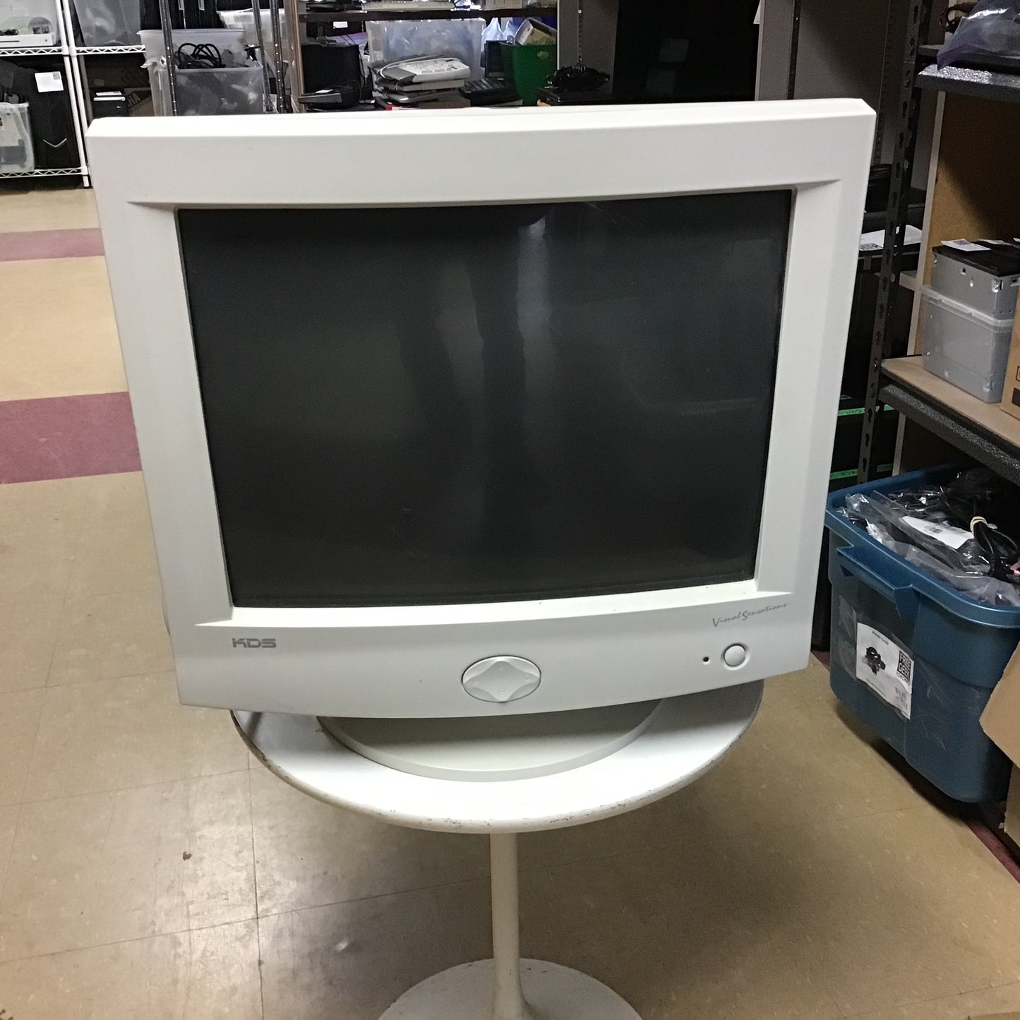 KDS CRT monitor 18"