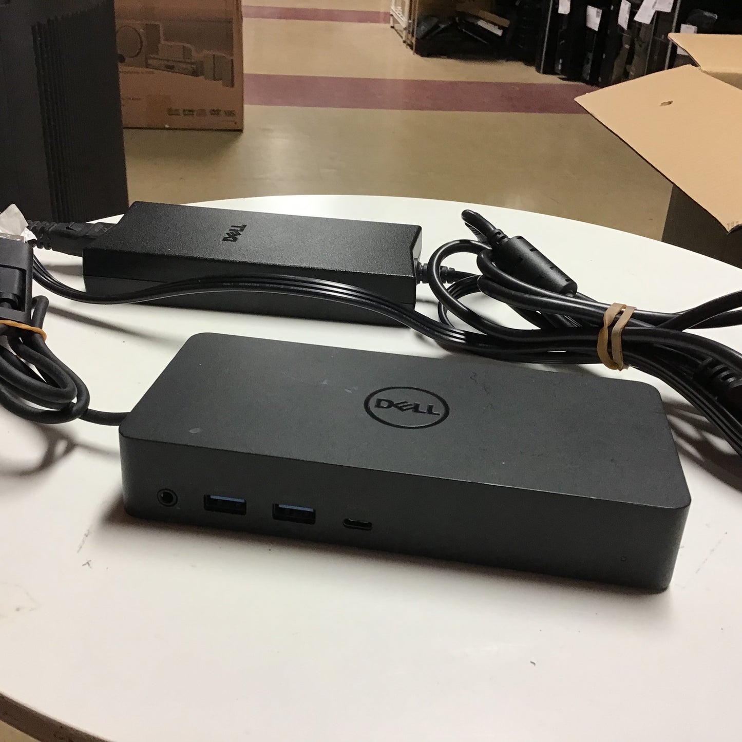 Dell D6000 Universal Docking Station With 130W Power Adapter