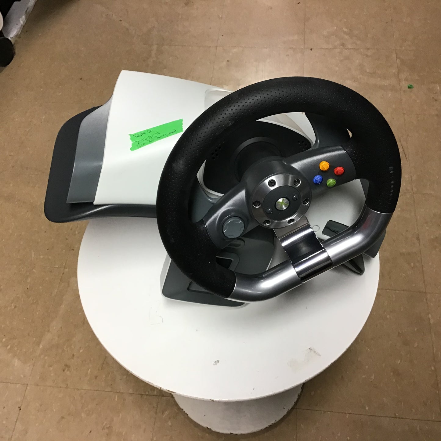 Xbox 360 Racing Wheel with Pedal