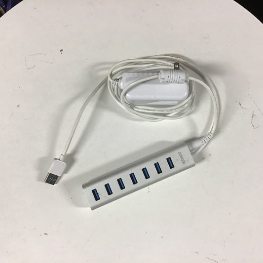 Anker Unibody USB 3.0 7-Port Aluminum Hub with USB Cable