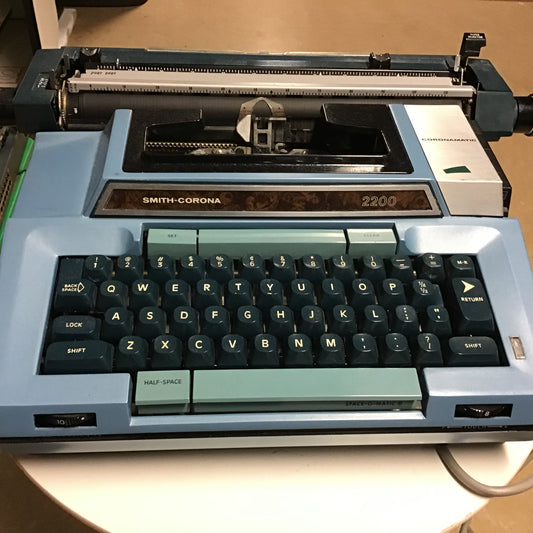 Smith Corona Typewriter 2200