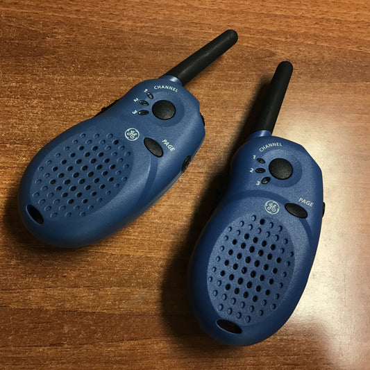 GE 35800 Two-Way Radio