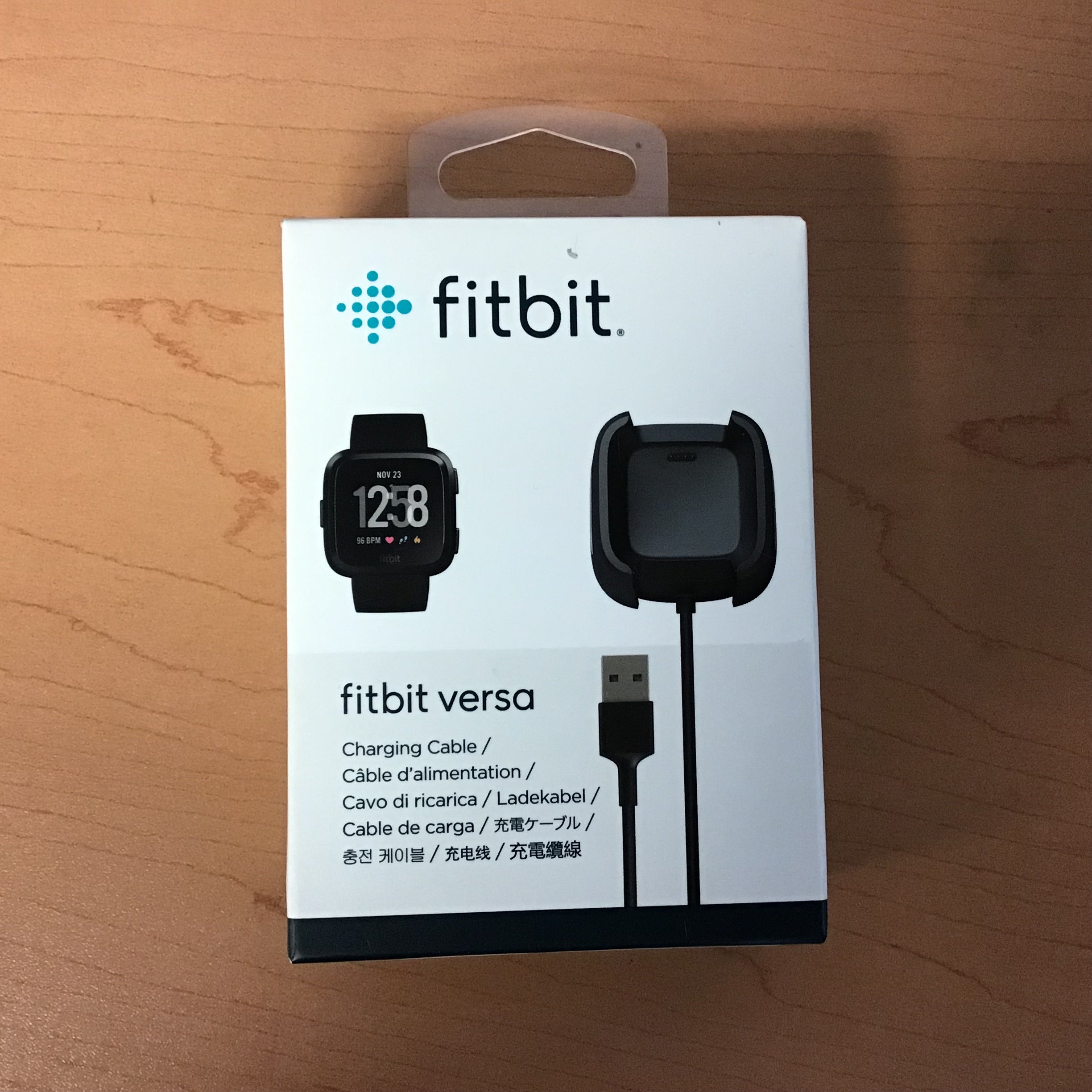 Fitbit versa best sale charging cable stores